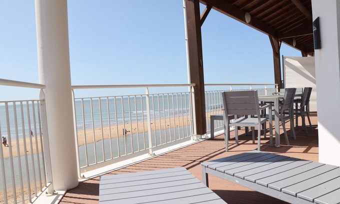 La Tranche-sur-Mer Apartamento | Gran terraza, para 12 personas, sublimes vistas al mar