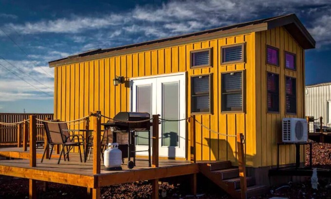 Apple Valley Cabina | Large tiny home with roof private roof top deck and BBQ.