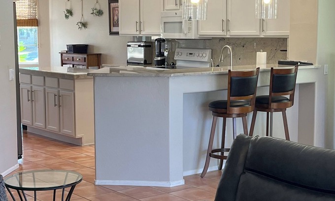 Surprise Casa | Large Updated 3-bedroom house in Surprise with pool
