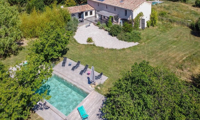Cotignac Casa | Gran villa, de 6 a 15 personas, en el borde del bosque y el río con piscina