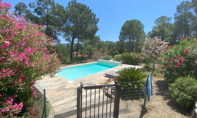 Le Muy Casa | Gran villa en las colinas, con piscina, para 6 a 10 personas