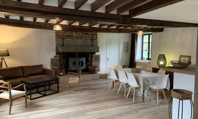 Joue-du-Bois Cabaña | Large, warm and quiet country house