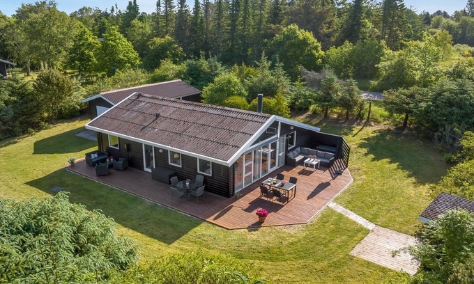 Trend Casa | "Laris" - 700m to the inlet by Interhome