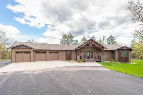 Deadwood Casa | Larkspur Hills