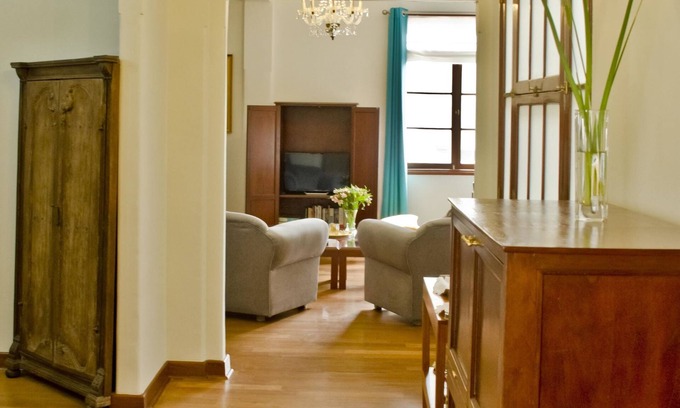 Miraflores Casa | Larq'a Park Rooms