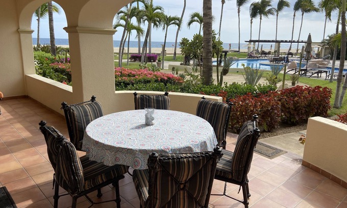 Zona Hotelera Condominio | Las Mañanitas 2br frente al mar Fase 1 en planta baja 1.900 Sf Condo Wi-Fi * 7th nt GRATIS