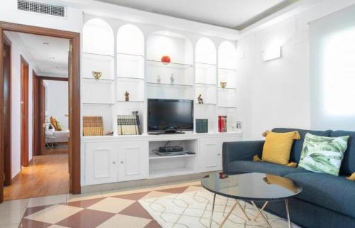 San Julian Apartamento | Las Setas - Refugio Espacioso en el Alma de Sevilla