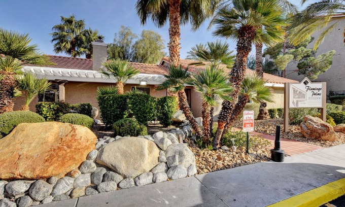Las Vegas Condominio | Las Vegas Condo minutes from the Strip, Team Mobile and Allegiant Stadium
