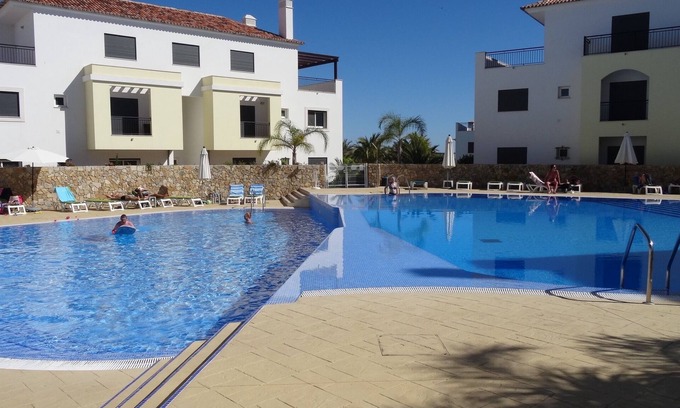 Conceicao e Cabanas de Tavira Apartamento | Reduced Price Only 10 / 24 September. 2 Bedroom Suite Terrace Wifi