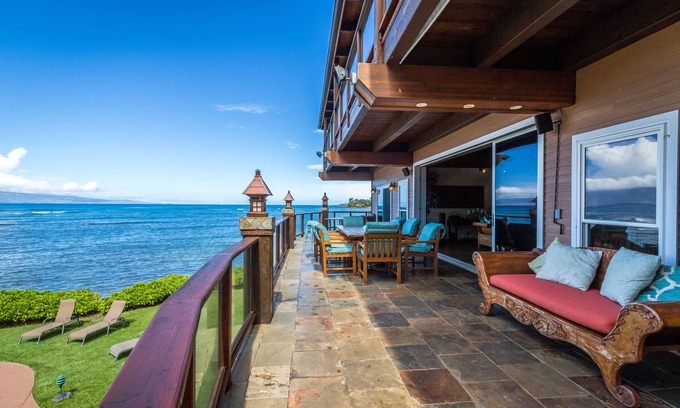 Kahana Casa | ¡VEA LA BALLENA DE LA LANAI! Quedan algunas semanas abiertas para este invierno.