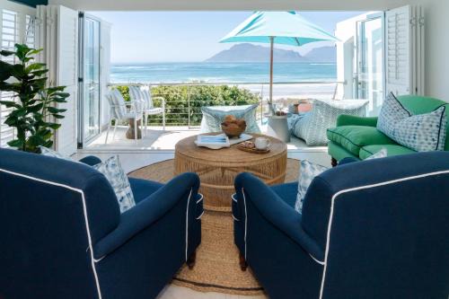 Kommetjie Casa | Last Word Long Beach