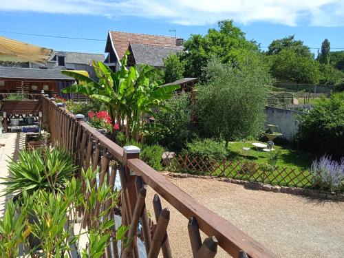 Chenehutte-Treves-Cunault Casa | Launay