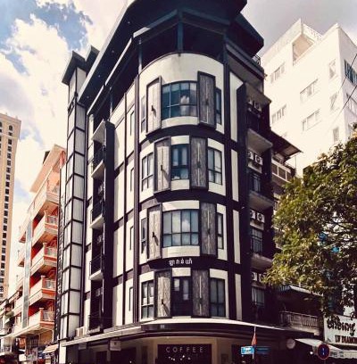 Daun Penh Hotel | Lavanya Boutique Hotel