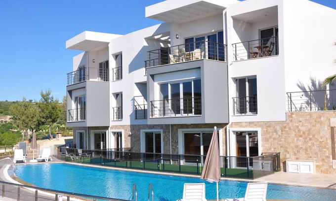 Kadnlar Denizi Mahallesi Apartamento | Lavender D7 Seaview Penthouse – Ideal for Families, Pool & Sunset Balcony