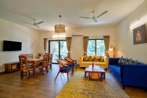 Marra Apartamento | Lavish 2BHK Apartment with Swimming Pool in Candolim