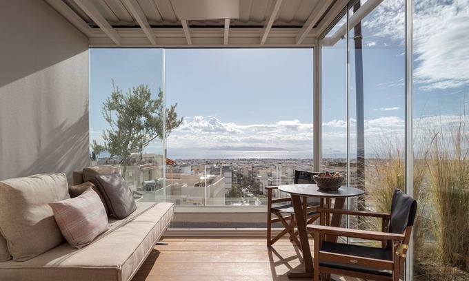 Glyfada Villa | Lavish Athens Penthouse | Skyview Retreat | 1 Bedroom | Private Roof Deck & Hot Tub | Breathtaking Sea Views | Glyfada