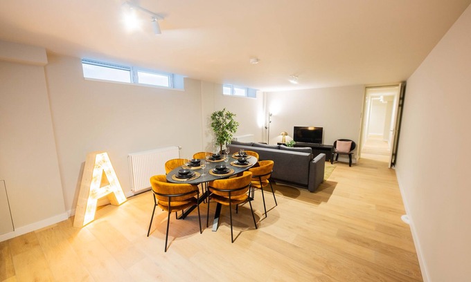 Centrum Villa | Lavish Living 3BDR Apartment WS