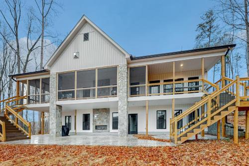 Wirtz Casa | LaWi Lakehouse