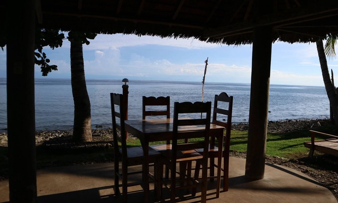 Gabayan Hotel | Lazi Beach Club