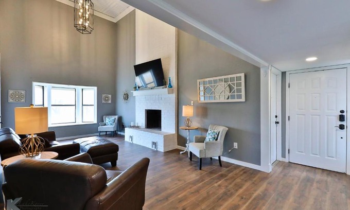 Abilene Casa | Lazy Boho Resort: Roomy Lux. Home w/Private Pool
