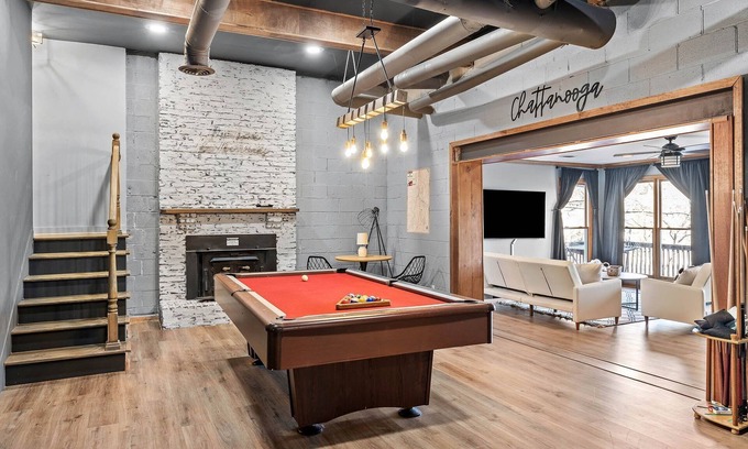 Soddy-Daisy Casa | Lazy Daze Lake House - Games, Views, Water and more