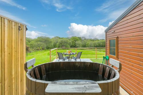 Redruth Casa | Lazy Lodge