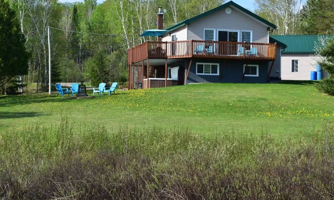 Lac-Saint-Paul Chalet De Esquí | Le 277 - ZeNature /Lac Navigable (pets welcome)