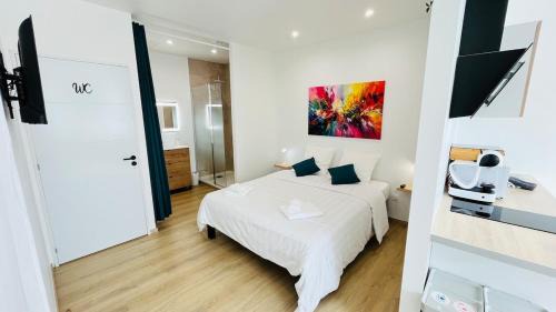 Plantieres Queuleu Apartamento | Le 63 Stras' - Proche Gare et Centre-Ville Metz