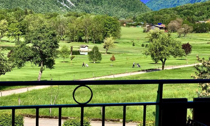 Giez Apartamento | LE BALCON DU GOLF