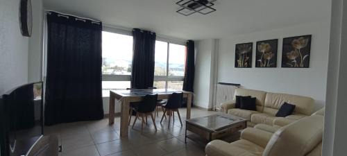 Saint-Etienne Apartamento | Le Belle vue