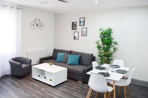 Saint Joseph/Mittelharth Apartamento | Le Blue St Léon : 2 pièces COZY Lit King Size WIFI