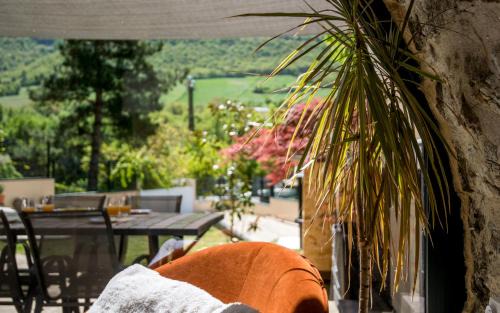 Millau Apartamento | Le boum coeur douillet troglodyte jardin wifi pk
