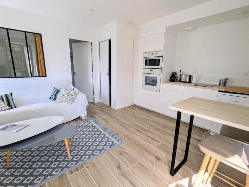 Mairie de Doulon Apartamento | Le Brûlis - La nature en ville