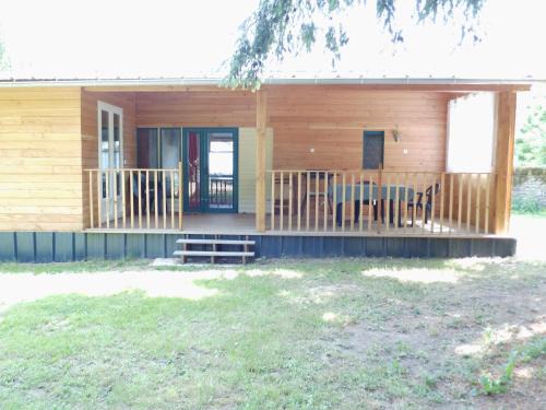 Montlay-en-Auxois Chalet De Esquí | Le Cèdre