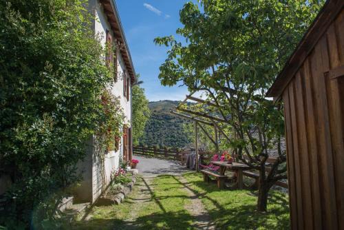 Le Pompidou Casa | Le cap del lioc au mas bonnet