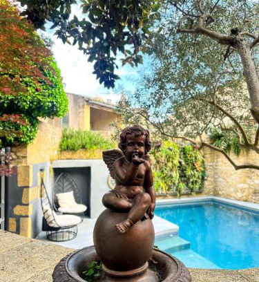 Collias Hotel | Le Castellas Hotel & SPA - TERITORIA