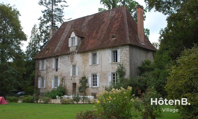 Roziers-Saint-Georges Casa | Le château du Fraysseix à Roziers-Saint-Georges