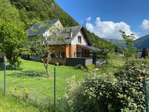 Campan Chalet De Esquí | Le CHALET AUX CERFS