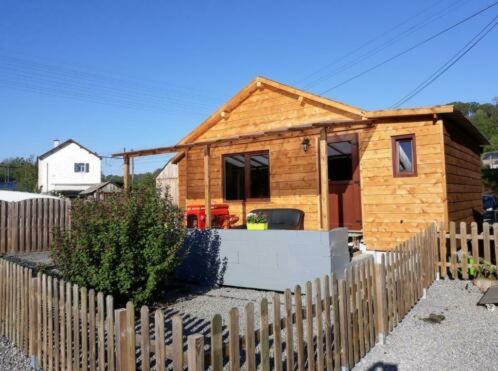 Bomal-sur-Ourthe Chalet De Esquí | Le Chalet Castor - Camping International - Bomal - Durbuy