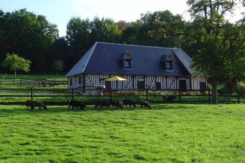 Manerbe Cama Y Desayuno | Le Champ des Possibles