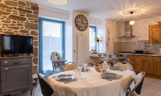 Saint-Coulomb Casa | Le champin by Interhome