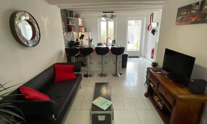 Noyers-sur-Cher Casa | Le City Maisonnette 4 Personnes Proche Zoo