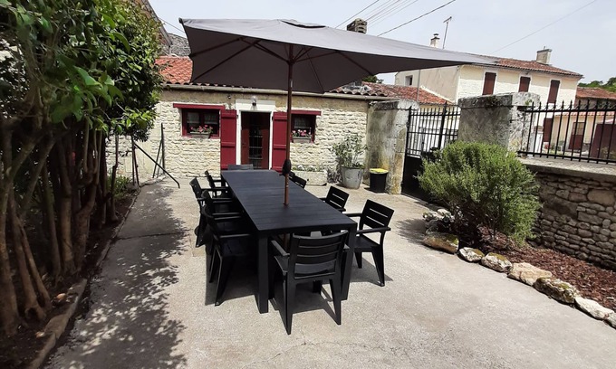 Saint Martin de Juillers Casa | Le Clos Saint Martin De Juillers