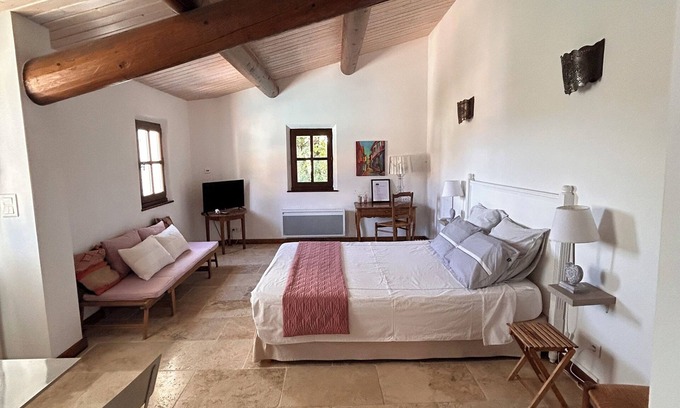 Villeneuve Cama Y Desayuno | Le Clos des casis