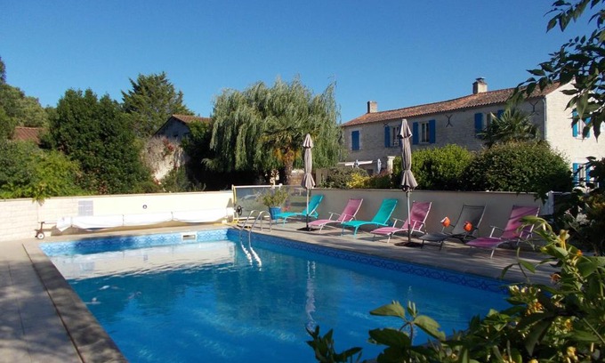 Saint Ouen d'Aunis Cama Y Desayuno | Le Clos des Palmiers