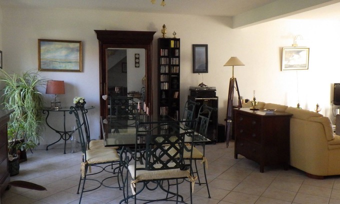 Fermanville Casa | Le Clos des Roses, casa de vacaciones.