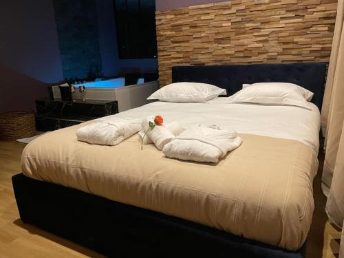 Bonnieres-sur-Seine Apartamento | Le Cocon des Granges - Suite Sauna Jaccuzi SPA