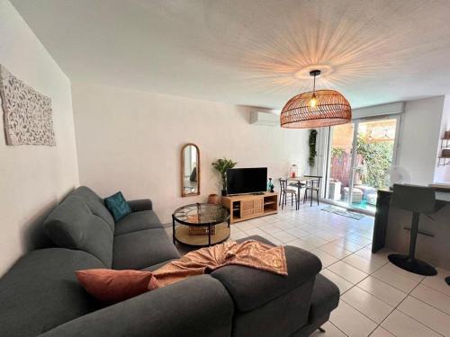 Toulouse North Apartamento | Le Ernest - Parking inclus, jardin privé et piscine