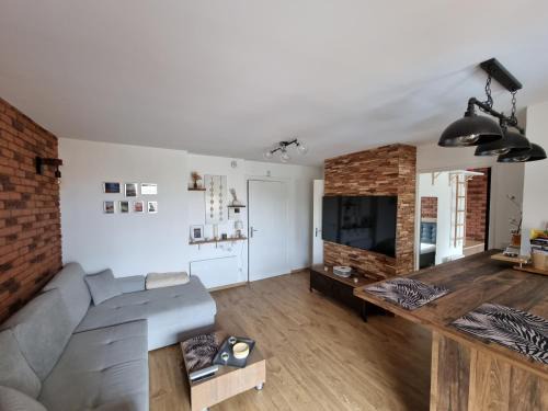 Guilhemery Apartamento | Le Factory - 4p - Lumineux & Arboré- Parking-Balcon