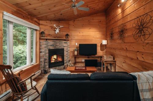 Notre-Dame-de-la-Merci Chalet De Esquí | Le Fairytale - Enchanting Getaway with Spa & Sauna